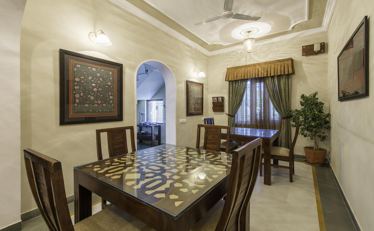 Zade House Bed & Breakfast Удайпур Екстериор снимка
